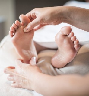 Chinese Reflexology On Zon Su